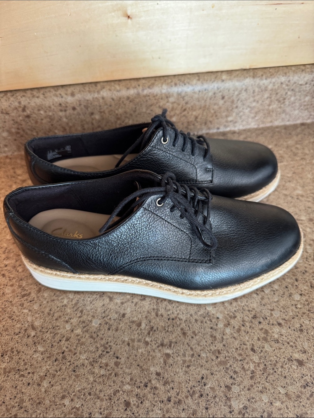 Clarks Womens "Teadale Rhea" Black Leather Lace Up Oxfords Size 6.5